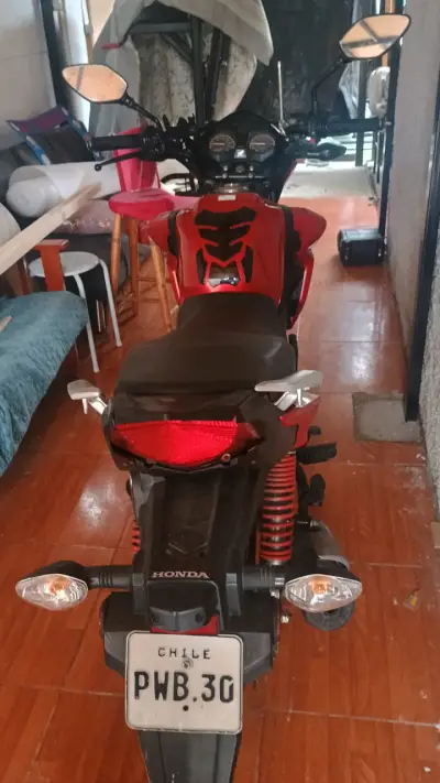 Arriendo de moto para examen de clase C - miniatura 4