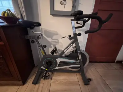 Bicicleta estática Bianchi SP-1900 para spinning - miniatura 2