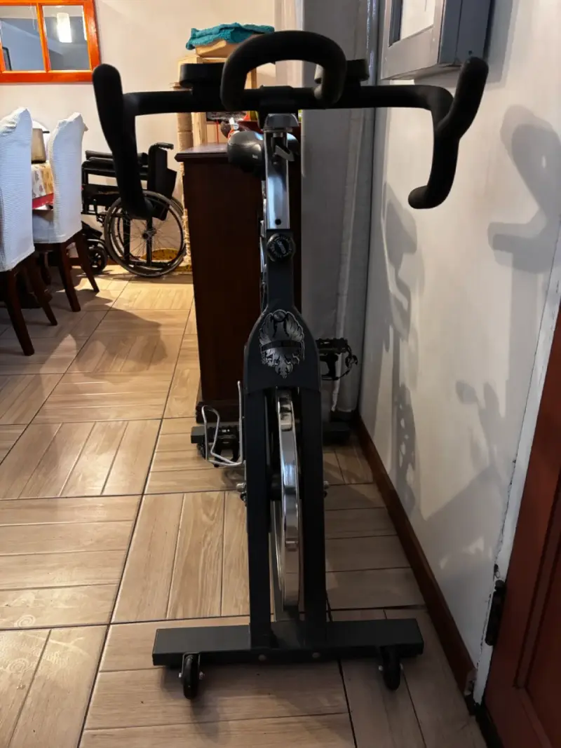 Bicicleta estática Bianchi SP-1900 para spinning - 4