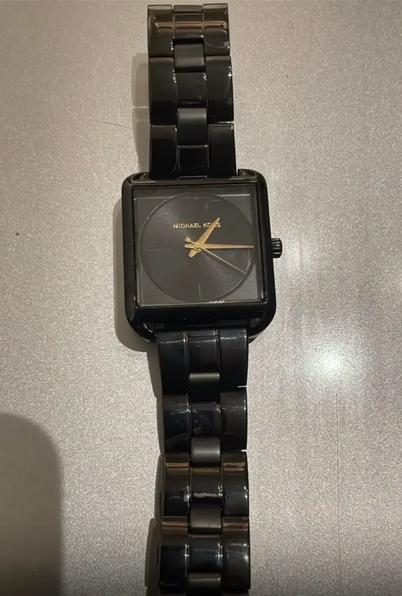 Reloj Michael Kors negro de acero inoxidable - 1