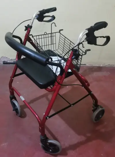 Andador plegable con asiento y cesta - miniatura 1