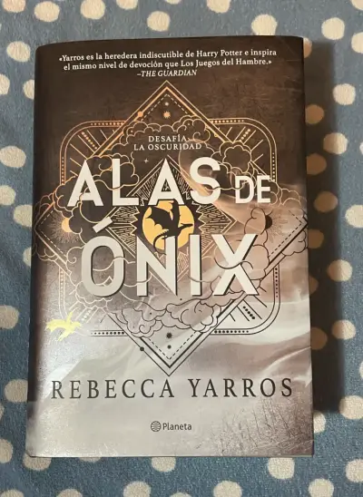 Libro Alas de Ónix de Rebecca Yarros - miniatura 1