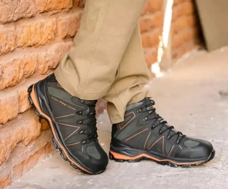 Botas de Seguridad Negras PROFLEX Aislante Cuero - 4