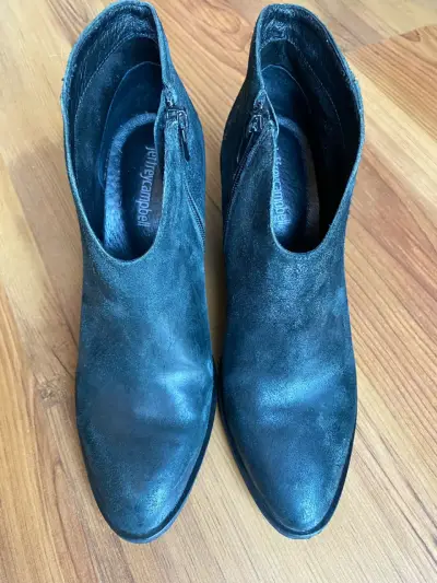 Botines de cuero negro con tacón alto - miniatura 4