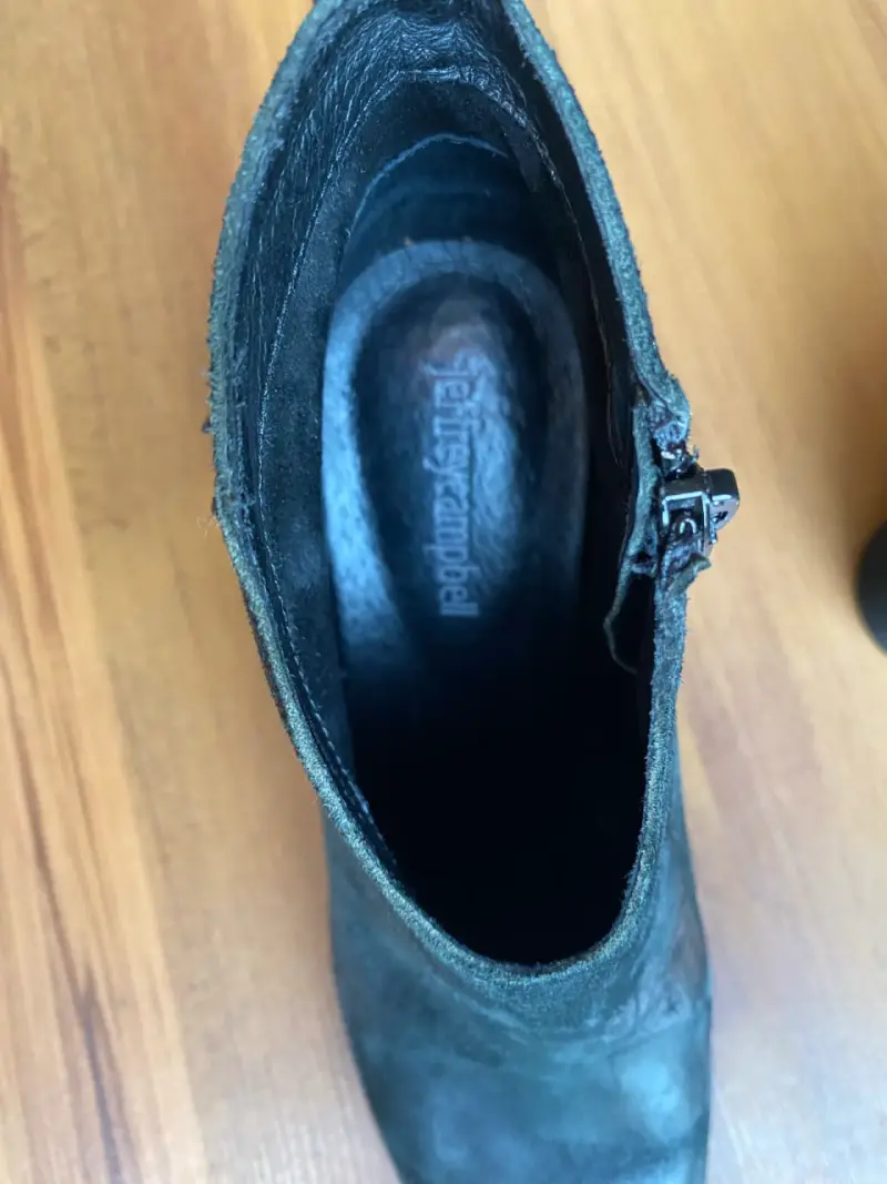 Botines de cuero negro con tacón alto - 5