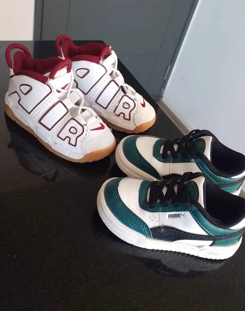 Zapatillas Nike Air More Uptempo y Puma Rebound para niños - 2