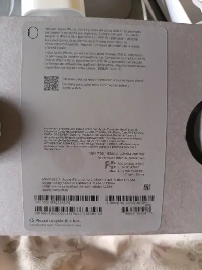 Apple Watch Ultra 2  49mm con Correa Negra - miniatura 3