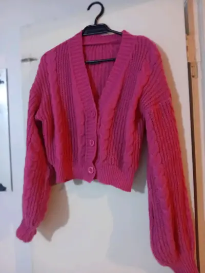 Ropa de mujer. - miniatura 2