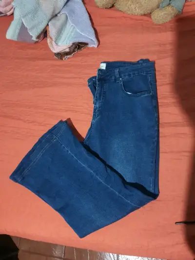 Jeans azul oscuro para mujer talla 46 - miniatura 1