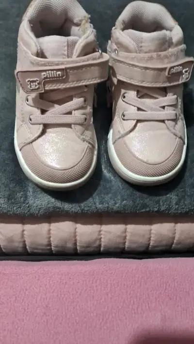 Zapatillas rosadas para niña Pillin con brillo - miniatura 1