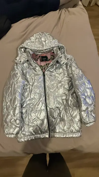 Chaqueta plateada con capucha Desigual para niña - miniatura 1