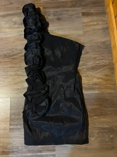 Vestido negro elegante talla M - miniatura 1