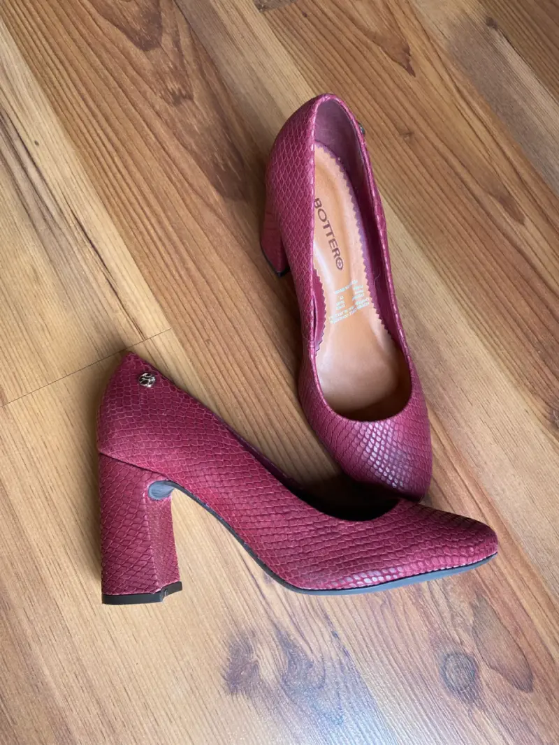 Zapatos de tacón alto Bottero burdeo texturizados