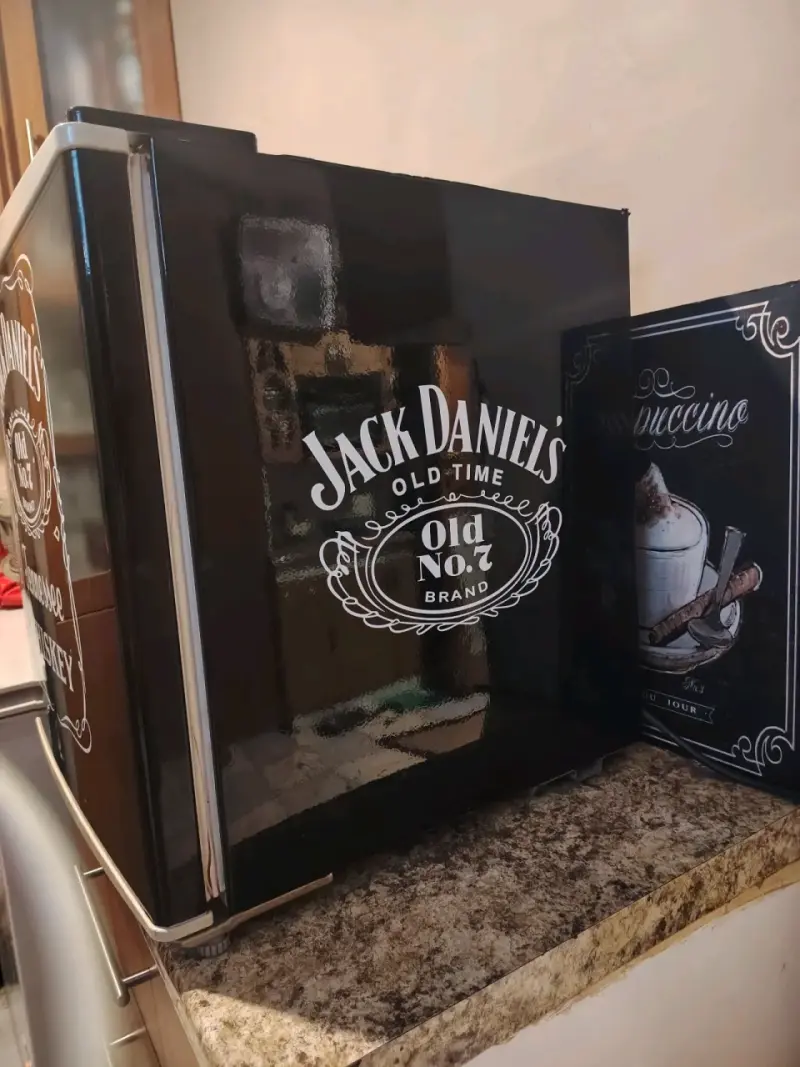Frigobar Jack Daniel's - 4