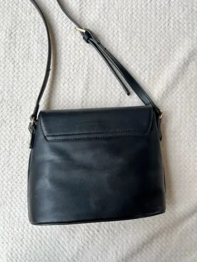 Cartera de cuero negra elegante - miniatura 4