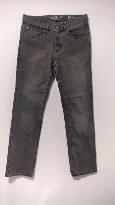 Pantalones cargo beige y jeans grises para hombre - miniatura 4