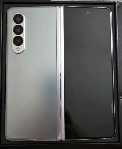 Samsung Galaxy Z Fold3 5G plegable - miniatura 3