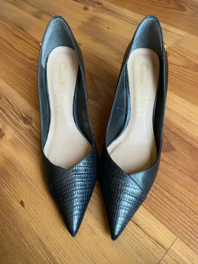 Zapatos de tacón alto negros de cuero elegante - miniatura 5