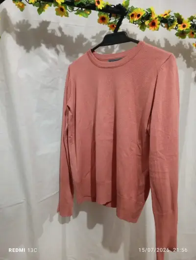 Conjunto de sweaters para mujer en varios estilos - miniatura 1