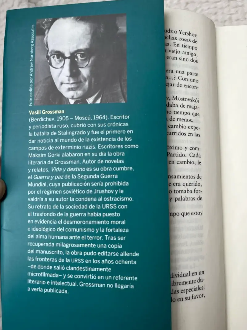 Libro 'Vida y Destino' de Vasili Grossman - 3