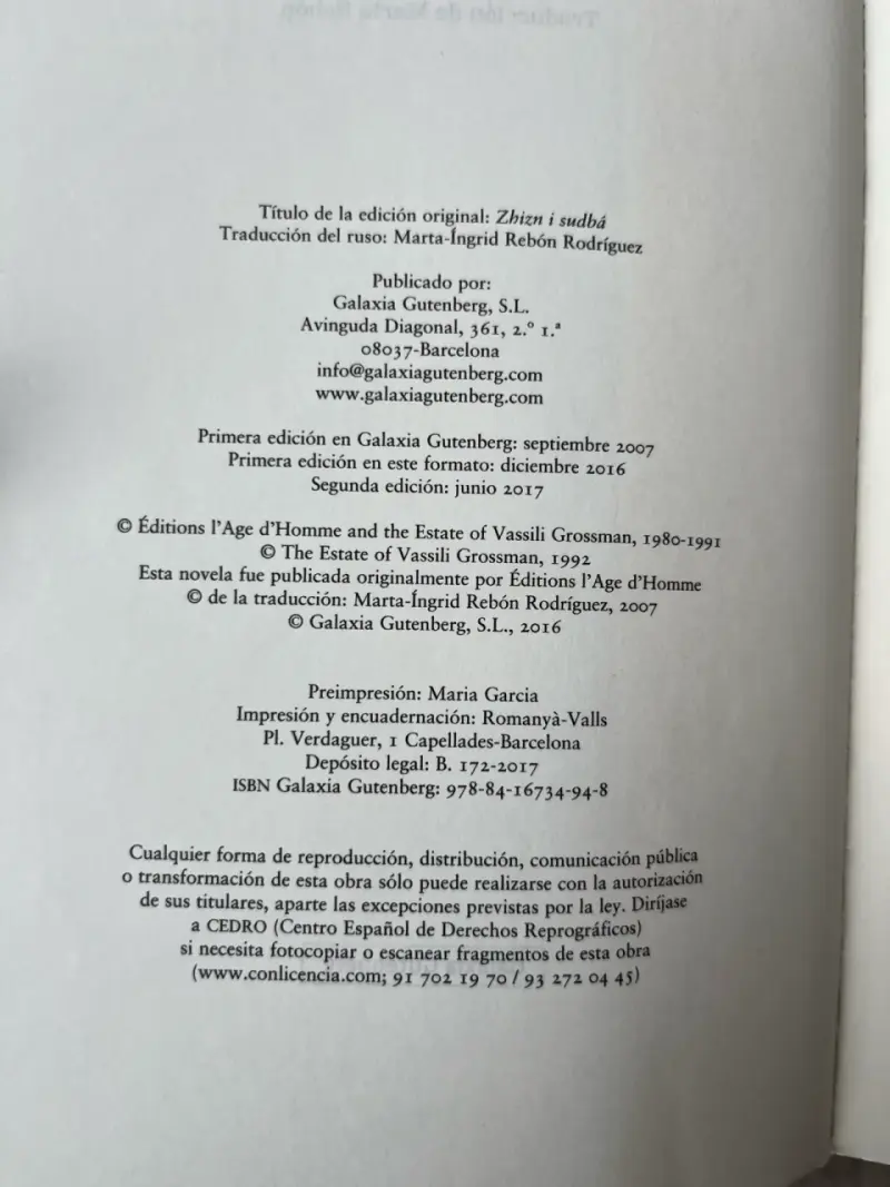 Libro 'Vida y Destino' de Vasili Grossman - 4