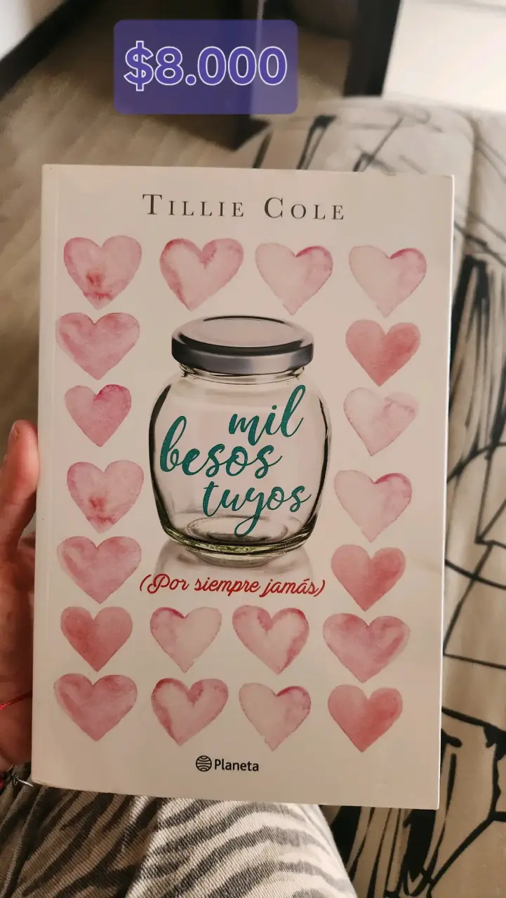 Libro 'Mil Besos Tuyos' de Tillie Cole