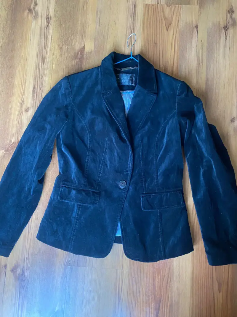 Blazer de terciopelo negro para mujer - 5