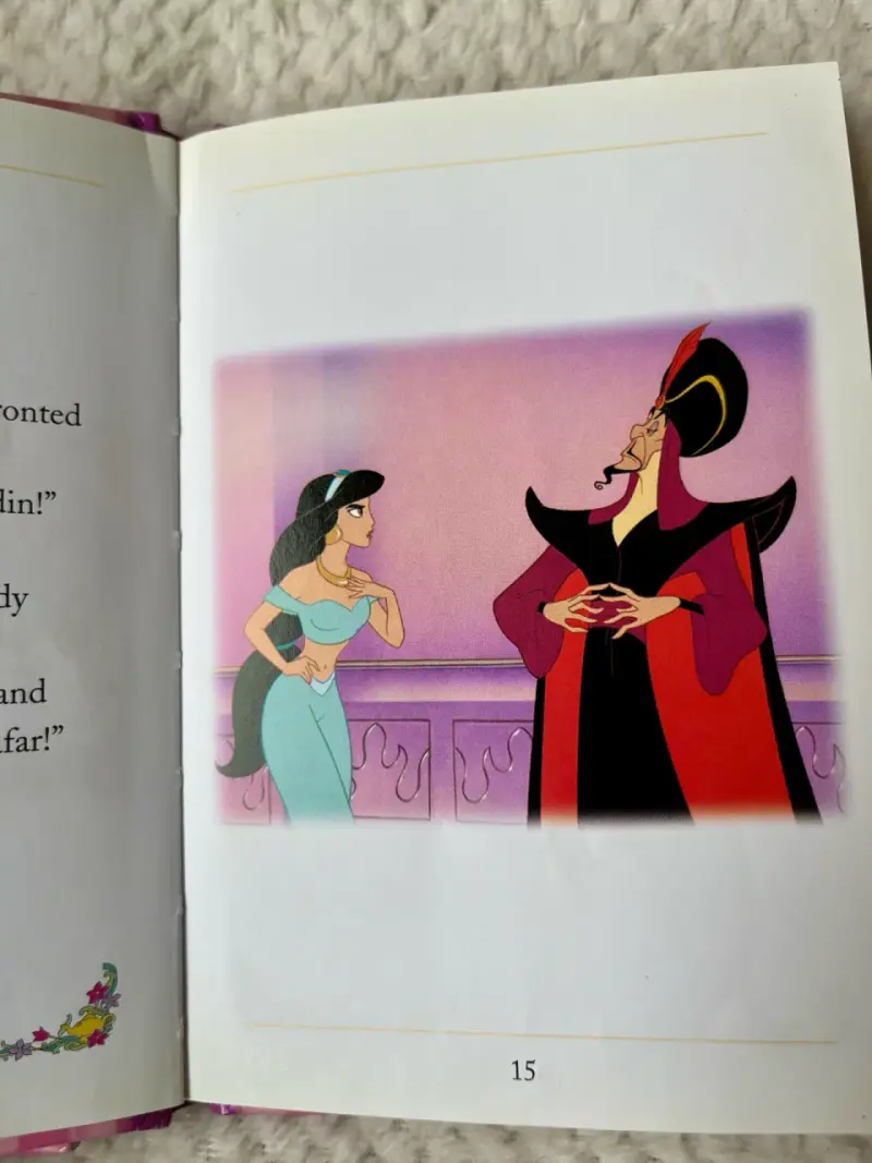 Set de libros Disney: Blancanieves, La Sirenita y Aladdín - 6