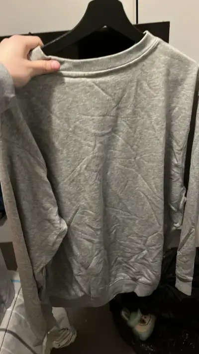 Polerón gris Nike talla XL - miniatura 2