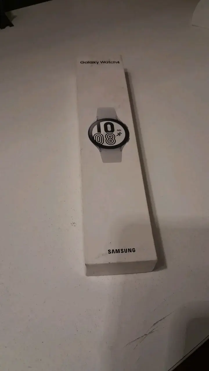 Samsung Galaxy Watch4 en buen estado - 1