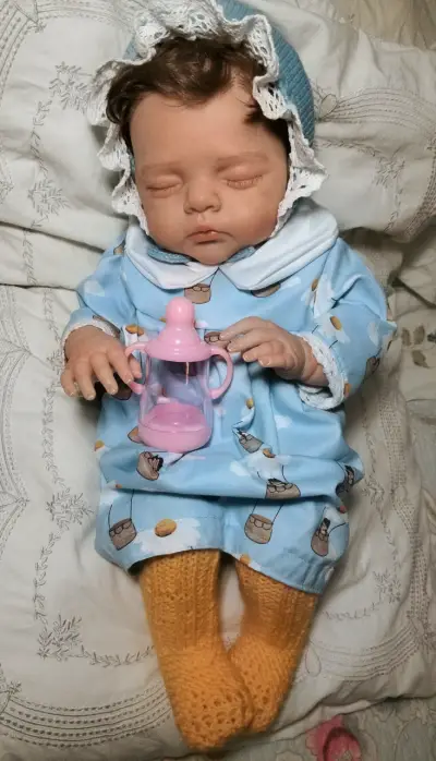 Muñeca realista. (nueva) - miniatura 5