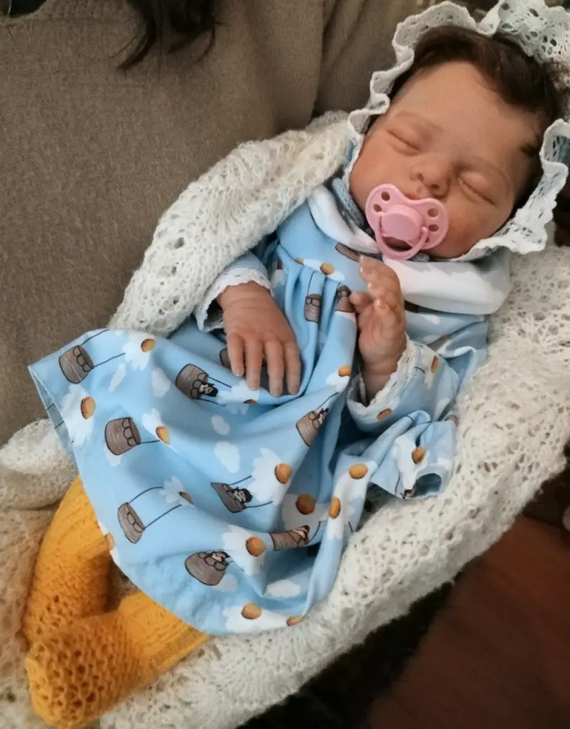 Muñeca realista. (nueva) - 6