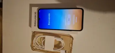 Smartphone Samsung Galaxy A34 5G con accesorios - miniatura 1