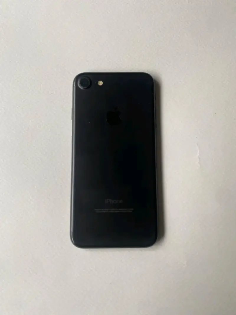 iPhone 7 - 2