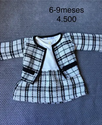 Vestido de bebé con diseño de lunares 4-6 meses - miniatura 1