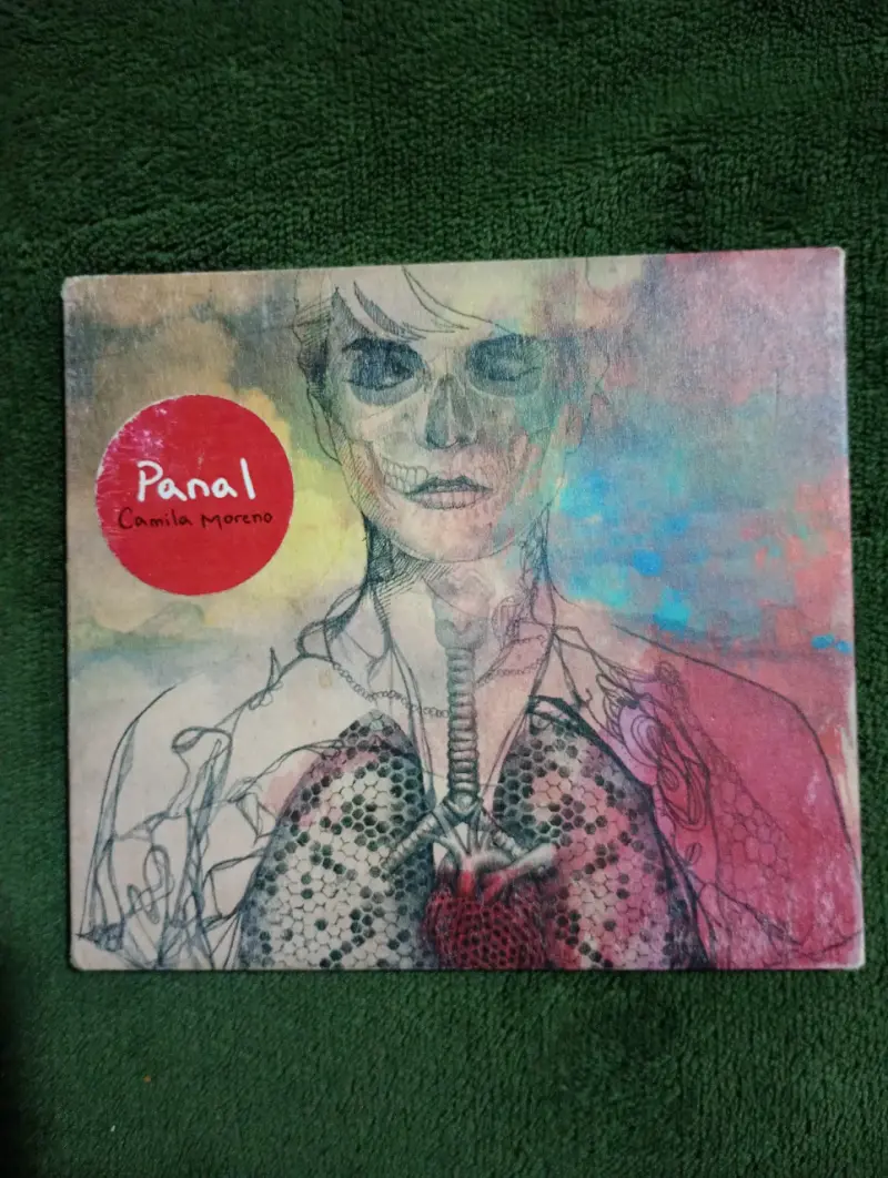 CD Panal de Camila Moreno en buen estado - 1