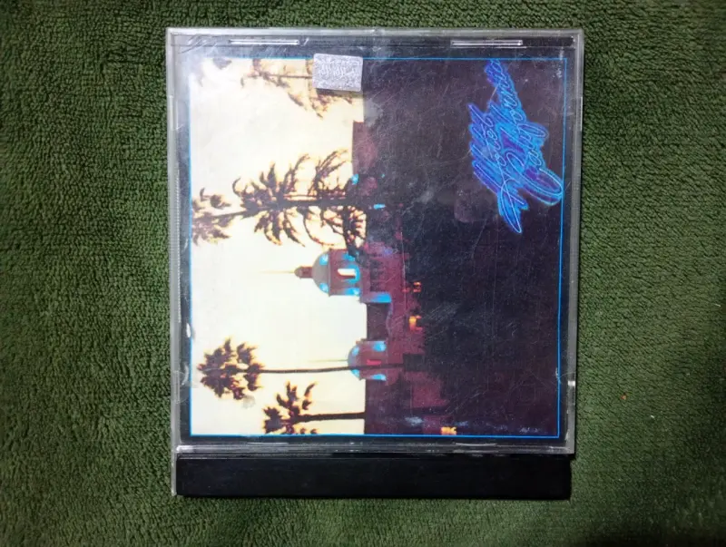 CD de música Hotel California de Eagles - 1