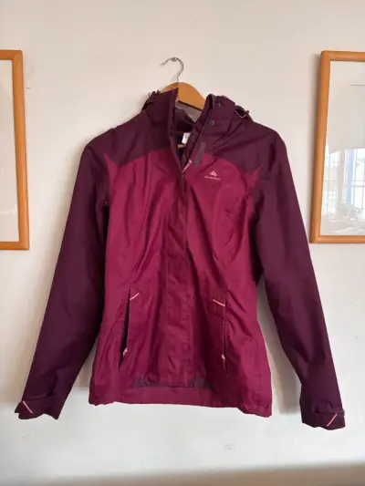 Chaqueta Impermeable Mujer Quechua Burdeos - miniatura 1