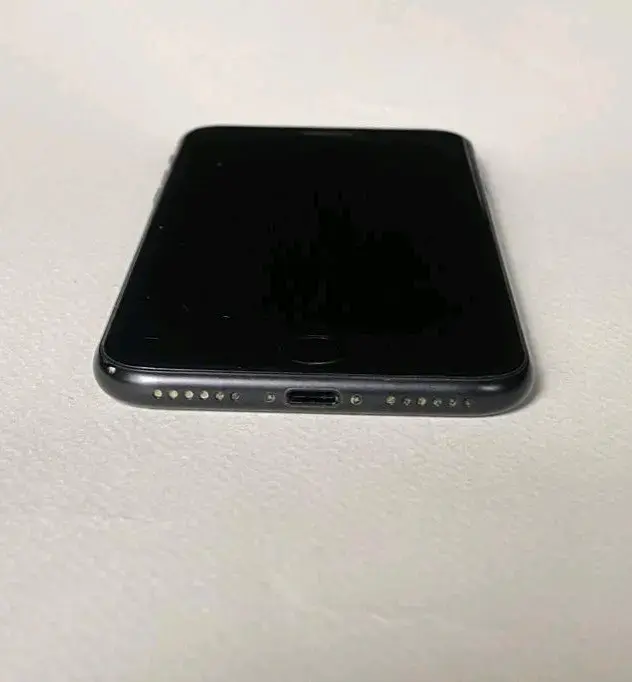 iPhone 7 - 4