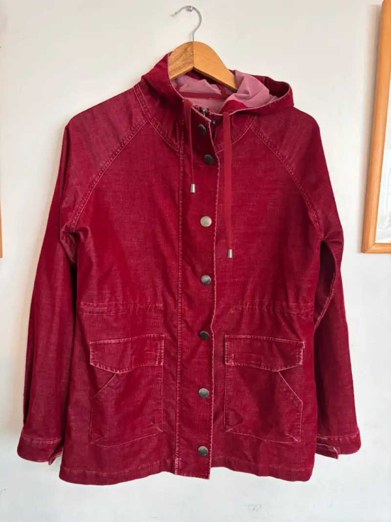 Chaqueta de pana roja con capucha Opposite - 1