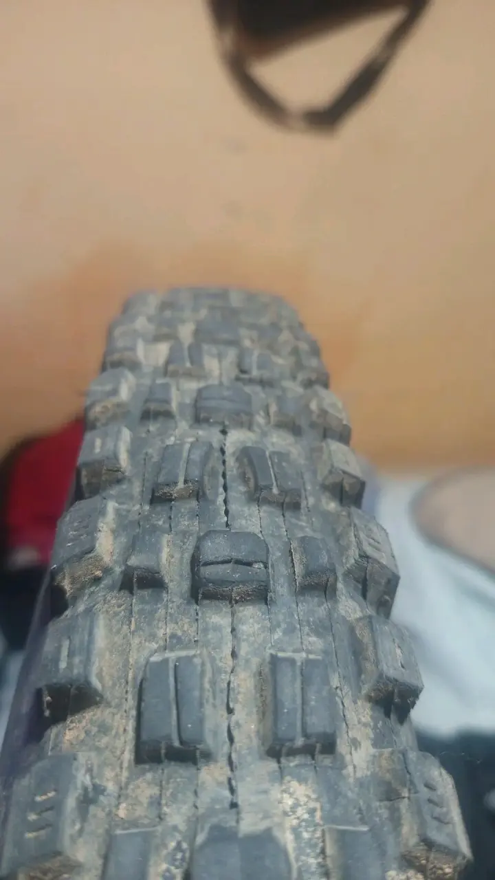 Neumático de bicicleta 27.5x2.50 WT EXO TR - 1