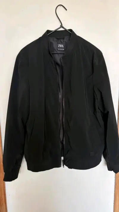 Chaqueta Bomber Negra Zara Hombre - miniatura 1