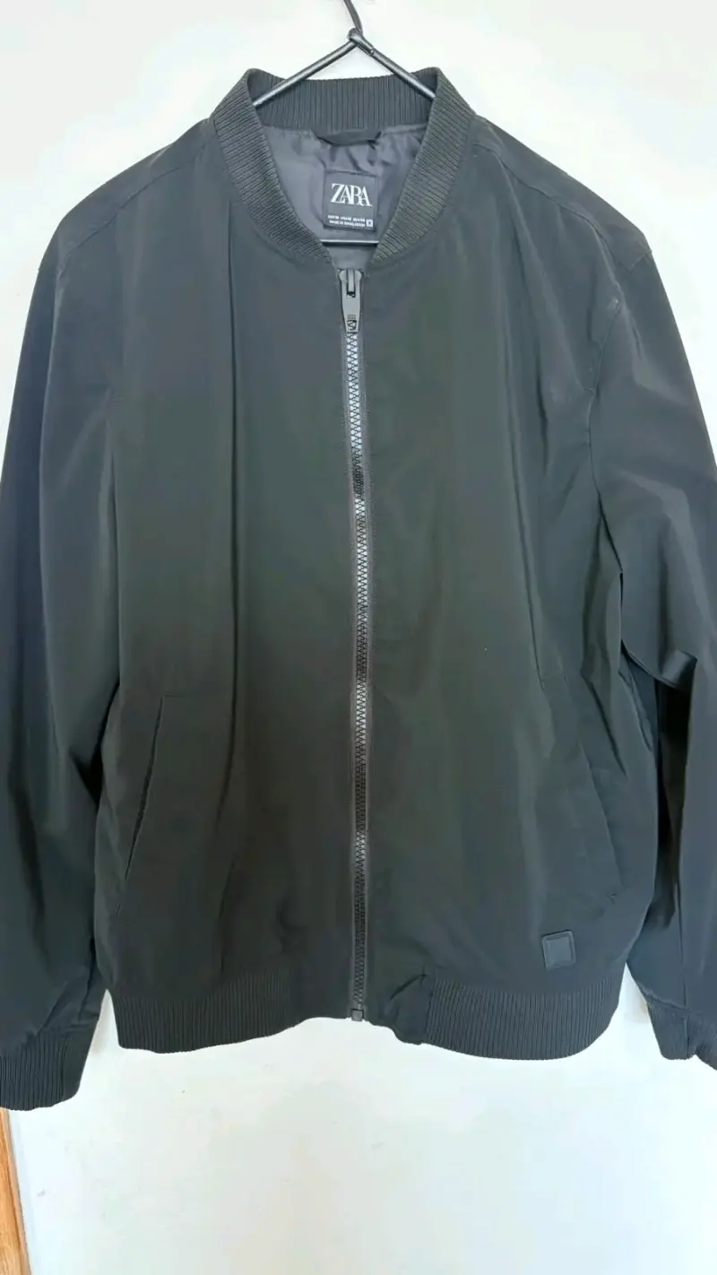 Chaqueta Bomber Negra Zara Hombre - 2