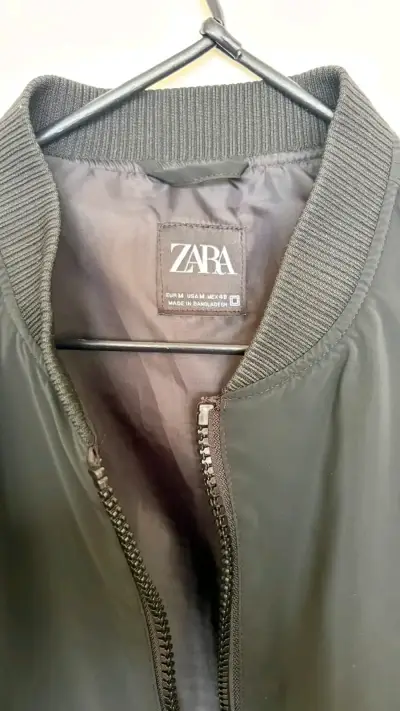 Chaqueta Bomber Negra Zara Hombre - miniatura 3