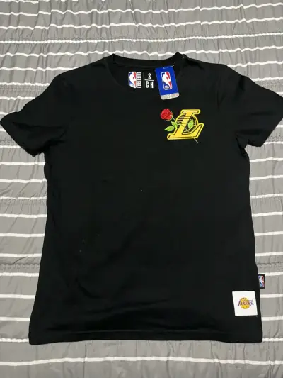 Polera NBA Los Angeles Lakers Negra - miniatura 1