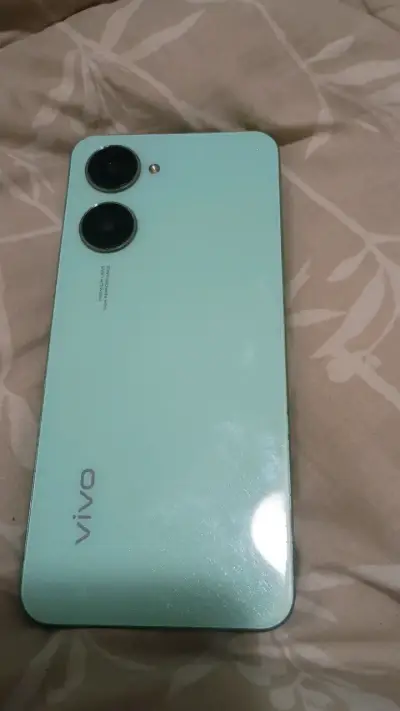 Smartphone Vivo color verde menta - miniatura 1