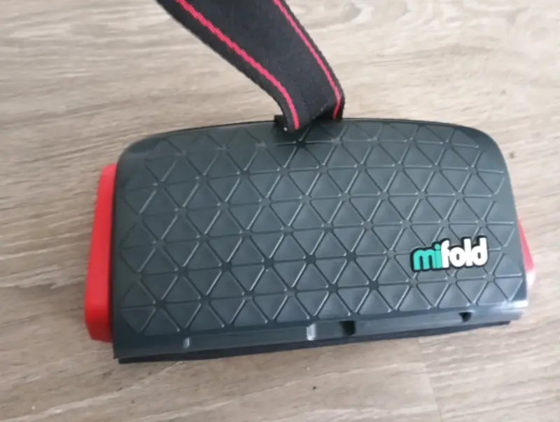 Asiento elevador portátil para niños Mifold - 2