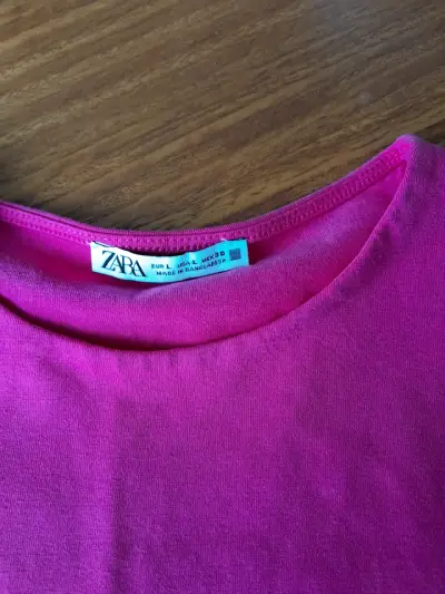 Blusa negra sin mangas Zara talla L - miniatura 4