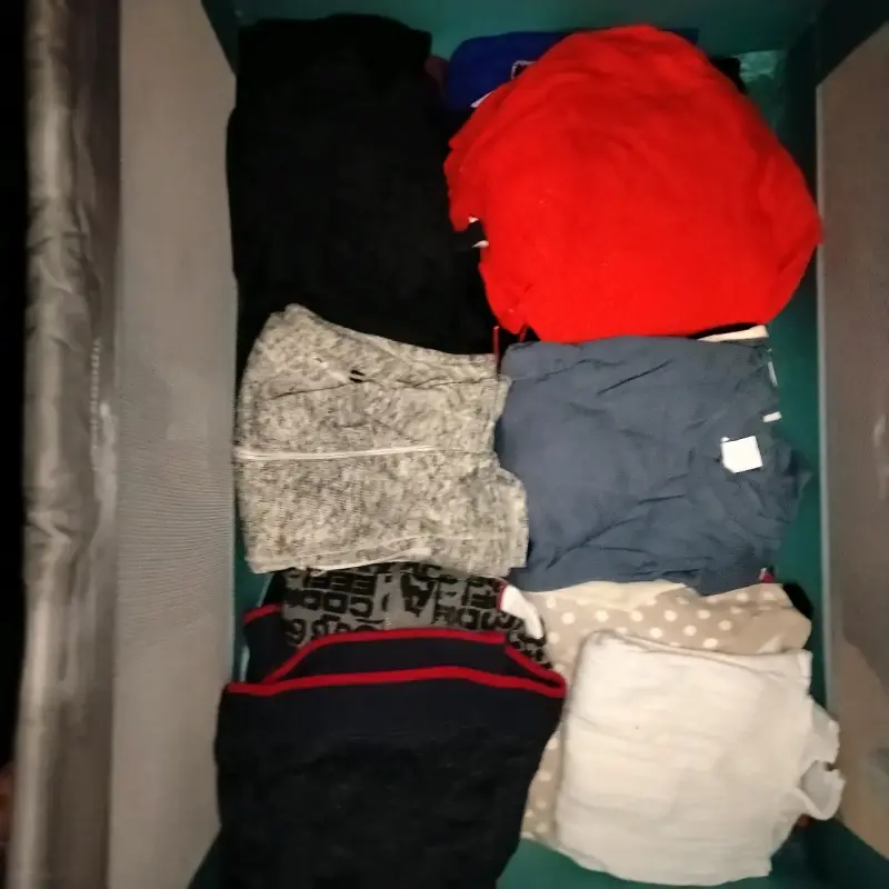 Lote de ropa variada para hombre y mujer - 3
