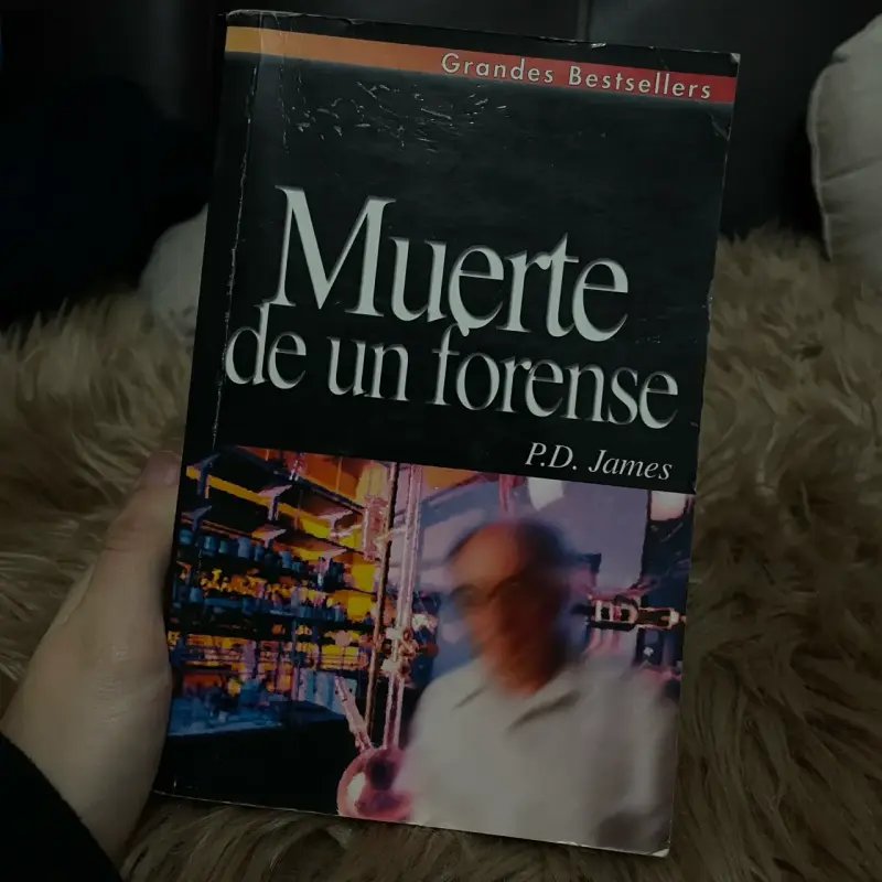 Libro 'Muerte de un Forense' de P.D. James